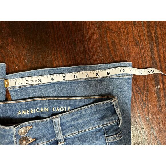 American Eagle Super Hi-Rise Flare Size 6 - Picture 15 of 15
